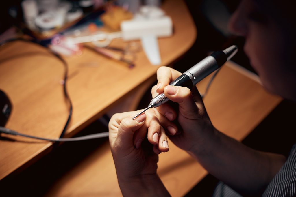 Frezarki do paznokci